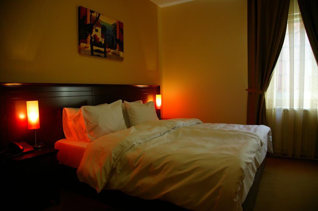 Garni Hotel Contact بلغراد الغرفة الصورة