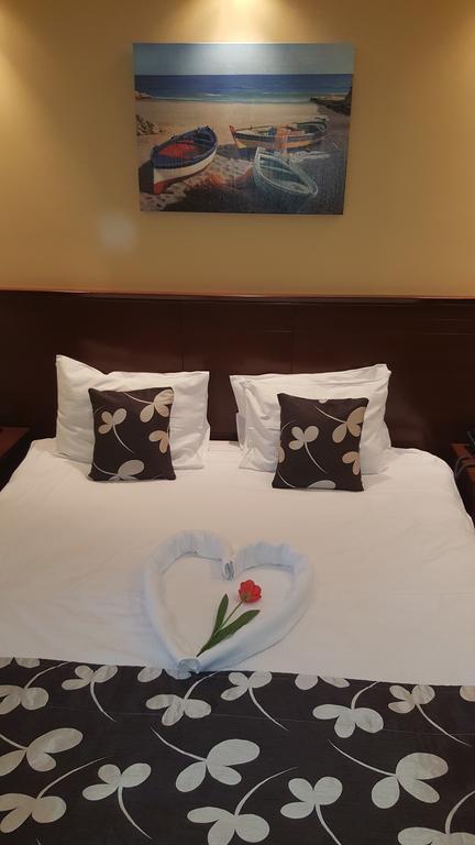 Garni Hotel Contact بلغراد المظهر الخارجي الصورة