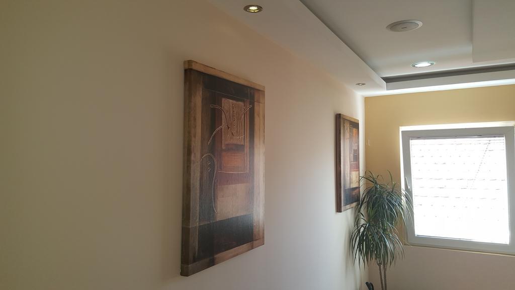 Garni Hotel Contact بلغراد المظهر الخارجي الصورة