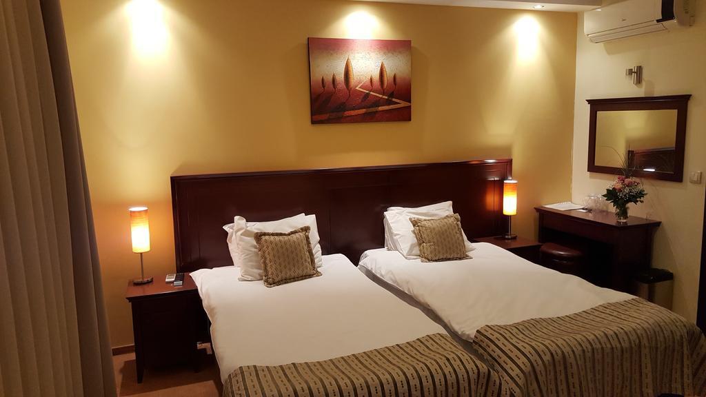 Garni Hotel Contact بلغراد المظهر الخارجي الصورة