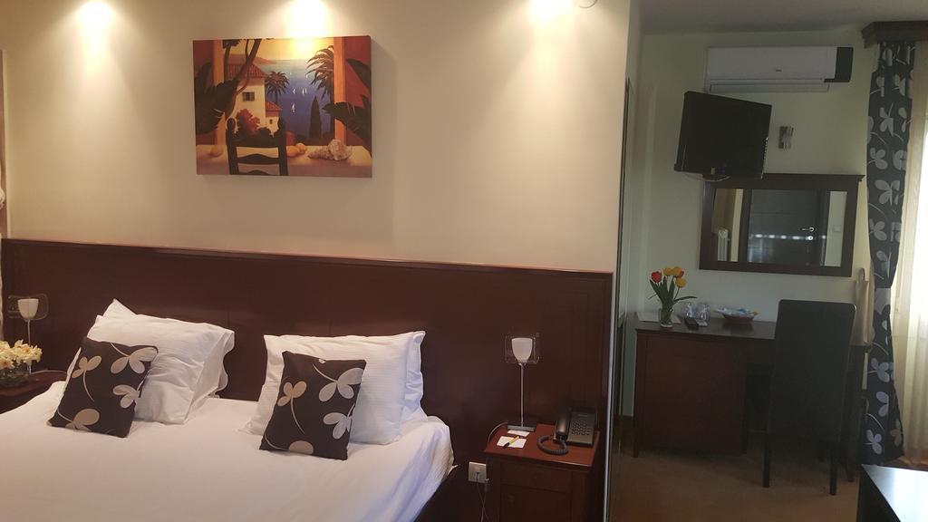 Garni Hotel Contact بلغراد المظهر الخارجي الصورة